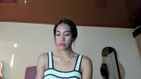 Zoe online show from April 27, 10:19 pm