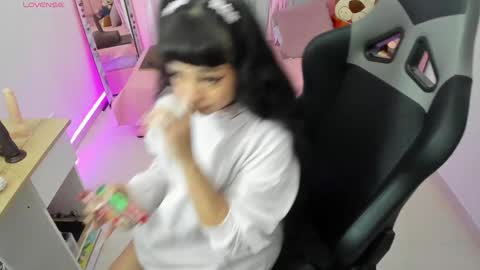 zoe_sullivan_ online show from January 22, 9:24 am