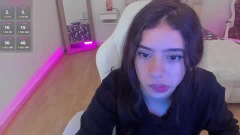 Zoe online show from February 26, 5:39 pm