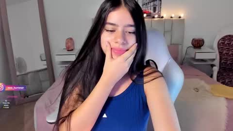 Zoe online show from September 18, 11:34 am