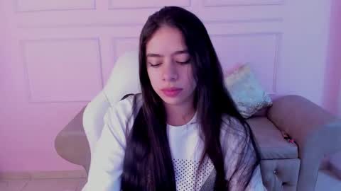 Zoe online show from October 10, 11:53 am