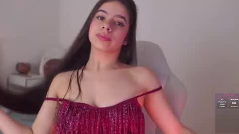 Snapshot of zoe_turnner_18 chatting on June 25, 11:37 am Zoe online show from June 25, 11:37 am