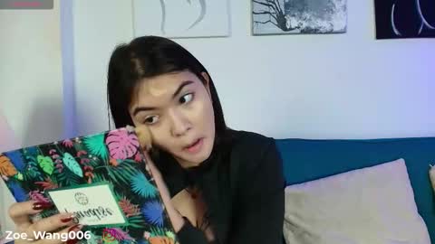 Zoe online show from December 1, 1:49 pm