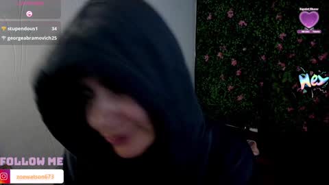 Snapshot of zoe_wattson chatting on February 1, 7:05 am Zoe online show from February 1, 7:05 am