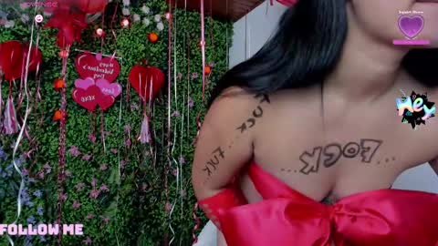 Snapshot of zoe_wattson chatting on February 14, 2:50 am Zoe online show from February 14, 2:50 am