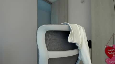 Zoe online show from June 22, 12:35 am