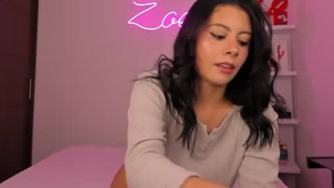 zoecams online show from May 7, 7:52 pm