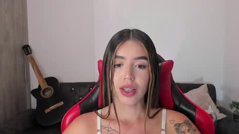 Snapshot of zoee_jackson chatting on September 14, 11:26 pm  zoee jackson online show from September 14, 11:26 pm