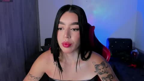  zoee jackson online show from May 5, 2:08 am