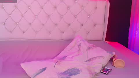 zoe online show from January 14, 2:53 pm