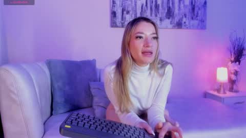 zoe online show from March 1, 7:30 am