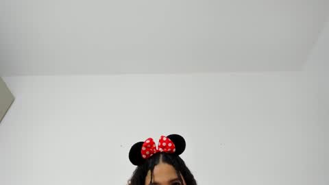 zoee online show from January 16, 9:27 am