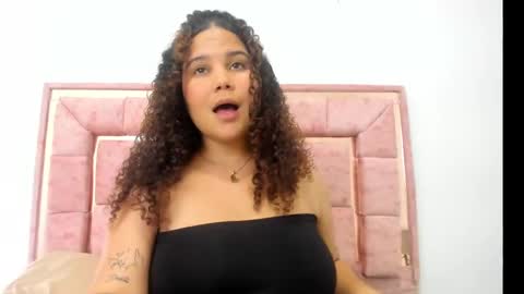 zoee online show from February 27, 9:54 am