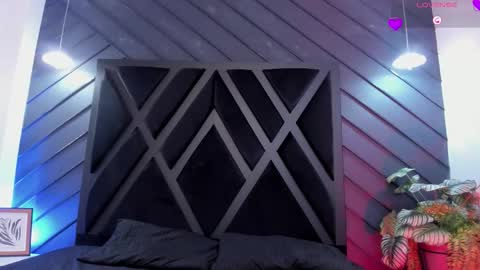 Zoe 3 online show from February 17, 6:03 pm