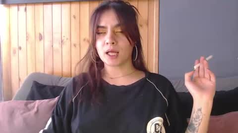 Snapshot of zoee_t chatting on October 23, 6:17 pm Zoee online show from October 23, 6:17 pm