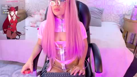 Snapshot of zoeecarter_ chatting on April 30, 11:49 am zoeecarter_ online show from April 30, 11:49 am