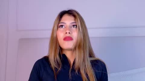 Zoe online show from December 3, 11:30 am