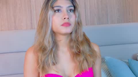 Zoe online show from March 31, 11:21 am