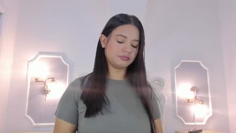 Snapshot of zoejenner_ chatting on July 29, 2:59 pm Zoe online show from July 29, 2:59 pm