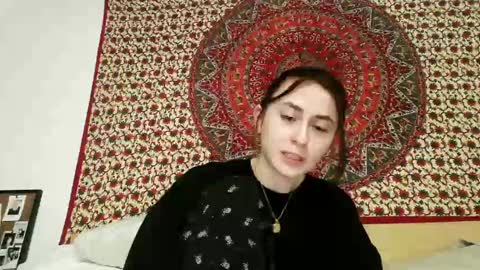 Snapshot of zoepleasing chatting on March 4, 4:38 am zoepleasing online show from March 4, 4:38 am