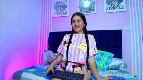 zoerouse_hot online show from December 19, 7:54 pm