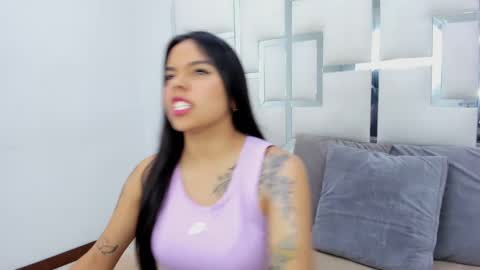 ZoeSwam online show from February 24, 12:59 pm