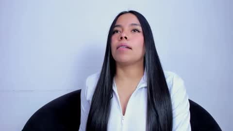 ZoeSwam online show from October 13, 1:11 pm