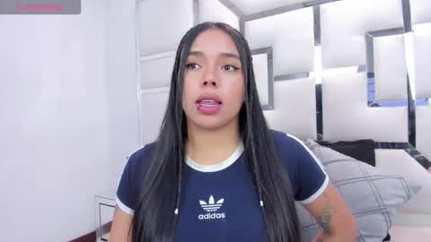 ZoeSwam online show from February 17, 1:51 pm