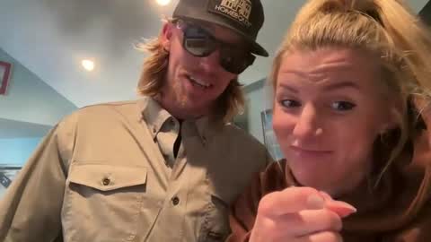 Zoeydanner online show from December 23, 6:27 pm