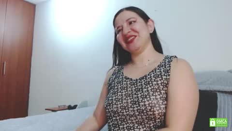 zohe online show from October 6, 8:34 am