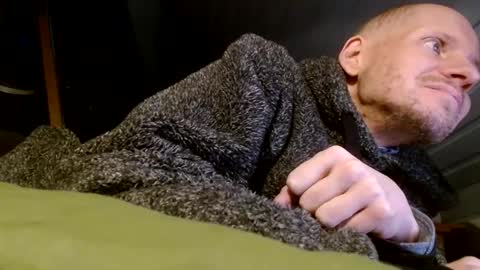 zolexthomas online show from December 9, 4:05 pm