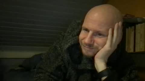 zolexthomas online show from October 2, 7:10 pm