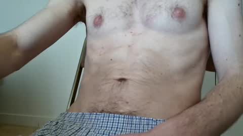 Snapshot of zommmmmmmmm chatting on February 13, 10:02 am zom online show from February 13, 10:02 am