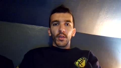 Snapshot of zommmmmmmmm chatting on October 14, 8:20 pm zom online show from October 14, 8:20 pm