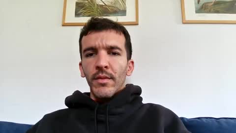 zom online show from April 22, 10:50 am