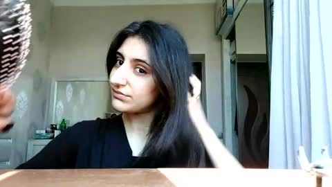 Snapshot of zoniatoelle chatting on May 27, 8:44 am Ilona online show from May 27, 8:44 am