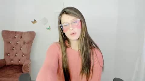 Alicie online show from December 3, 4:09 am