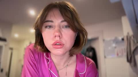 Snapshot of zorelina chatting on March 25, 10:38 pm Melani online show from March 25, 10:38 pm