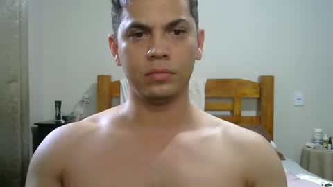 Snapshot of zoro_00 chatting on November 30, 6:12 pm zoro_00 online show from November 30, 6:12 pm