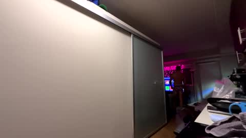 Zuko online show from February 27, 1:17 pm