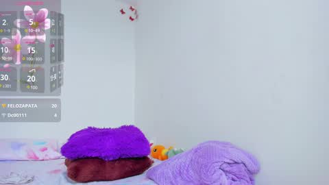 Snapshot of zule__williams chatting on January 16, 3:35 pm zule online show from January 16, 3:35 pm