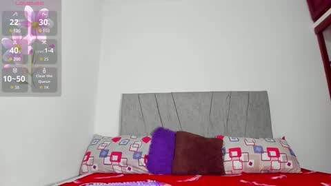 Snapshot of zule__williams chatting on October 2, 9:38 am zule online show from October 2, 9:38 am