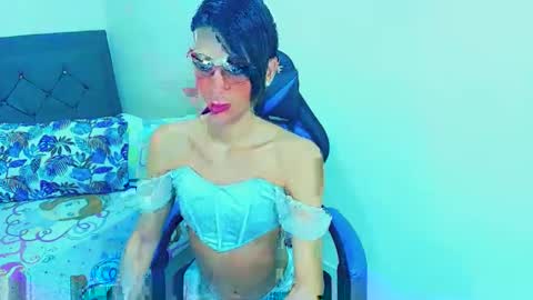 zulramth online show from April 7, 1:28 am