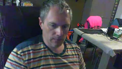 Snapshot of zultem chatting on April 14, 3:56 am zultem online show from April 14, 3:56 am