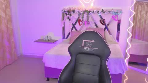 ZURY   online show from October 17, 11:35 am