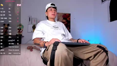 Zury Ramirez online show from June 21, 5:21 am
