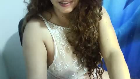 Snapshot of zusanahot chatting on December 23, 4:22 am zusanahot online show from December 23, 4:22 am