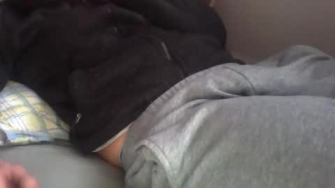 zyggy87 online show from December 4, 12:14 pm