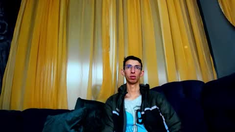 Zyro Nigth online show from November 4, 7:13 pm