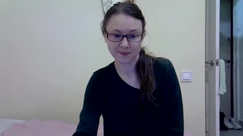 Zyuhre online show from February 9, 10:11 pm